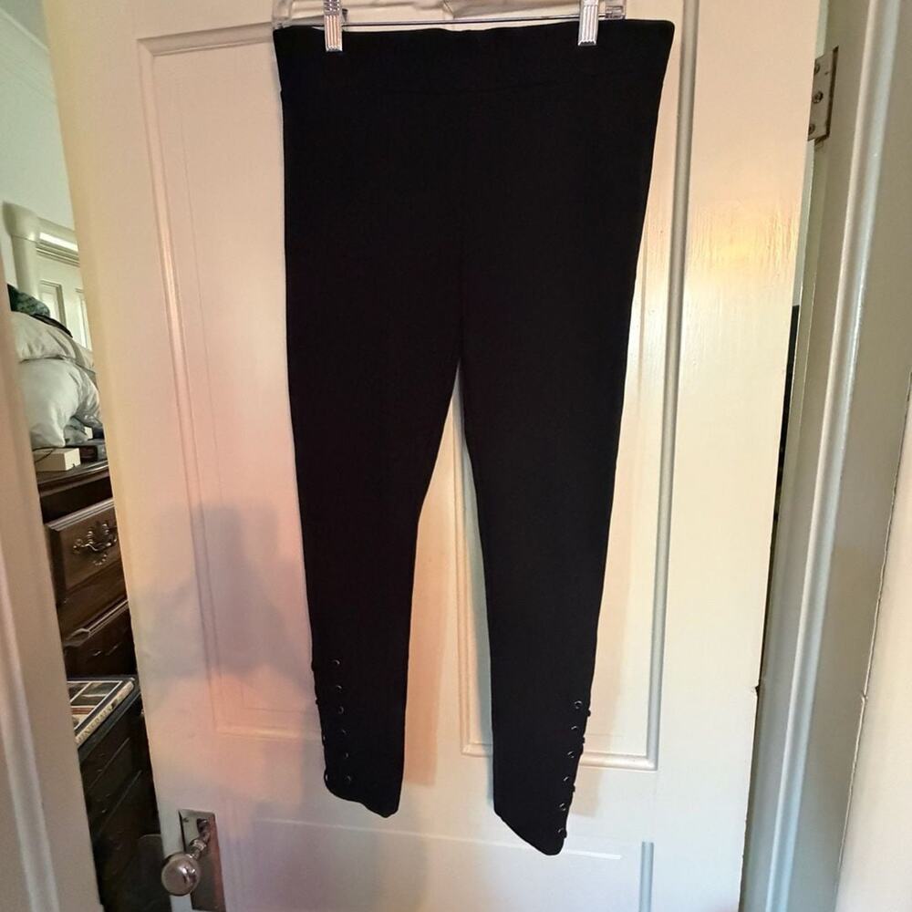 Willow & Clay Black Lace-Up Ankle Leggings Size M